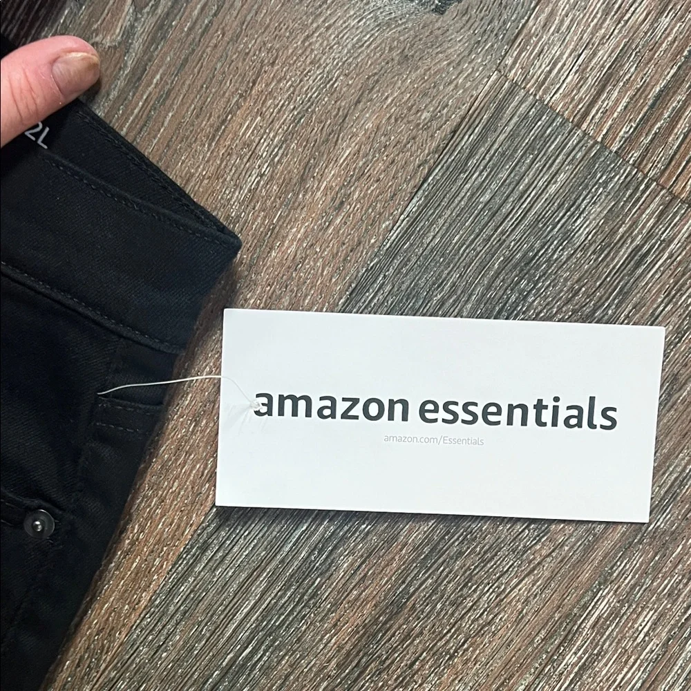 Amazon Essentials Men's Black Slim Jeans NWT 34x32